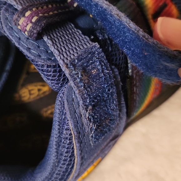 Keen Toddler Blue and Rainbow Sandals Size 7 - Picture 10 of 10